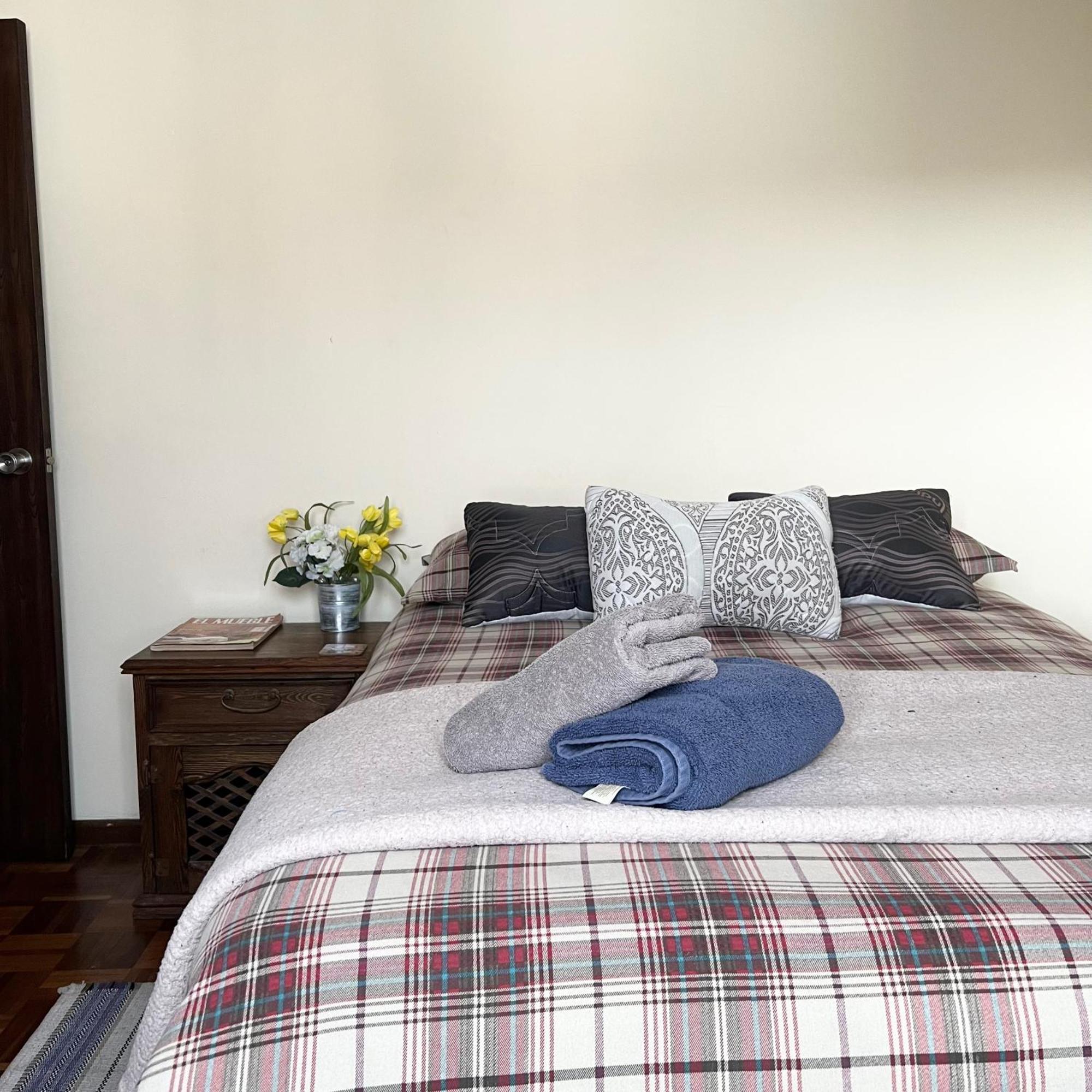 Apartamento Departamento acogedor en la mejor zona de La Paz Exterior foto